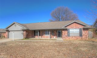 6635 E 54th Street, Tulsa, OK 74145