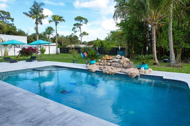 5078 Canal Drive, Lake Worth, FL 33463
