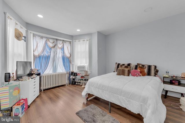 229 E ROCKLAND ST, Philadelphia, PA 19120