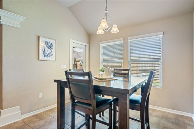 7914 Pavo Real St, Corpus Christi, TX 78414