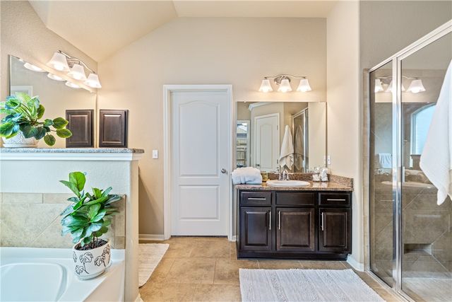 7914 Pavo Real St, Corpus Christi, TX 78414