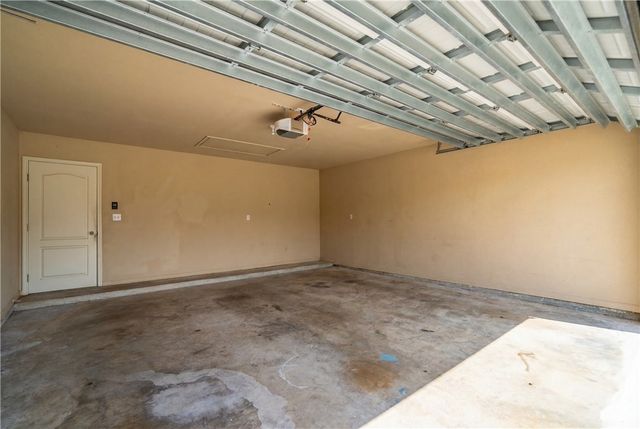 7914 Pavo Real St, Corpus Christi, TX 78414