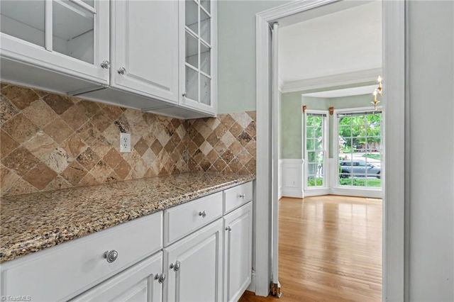 3211 Timberoak Court, Greensboro, NC 27410