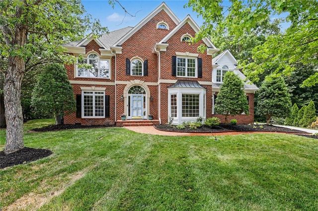 3211 Timberoak Court, Greensboro, NC 27410