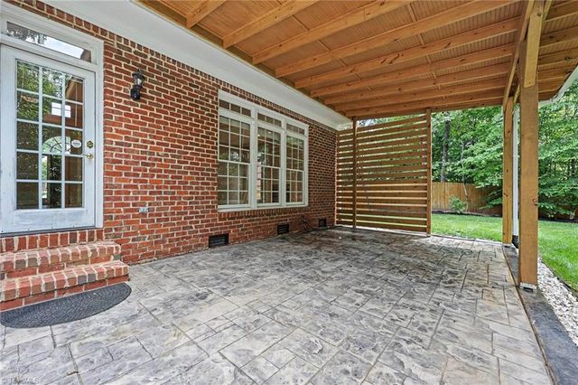 3211 Timberoak Court, Greensboro, NC 27410