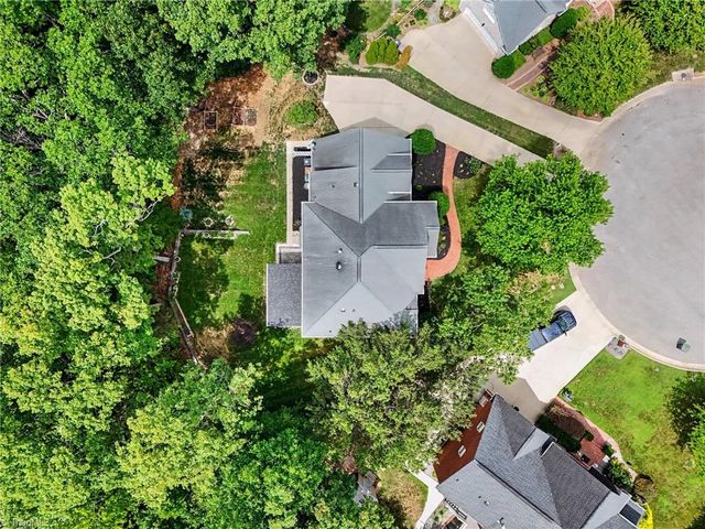 3211 Timberoak Court, Greensboro, NC 27410