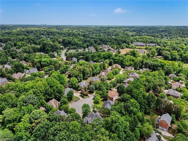 3211 Timberoak Court, Greensboro, NC 27410