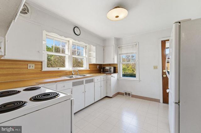 3202 ROUTE 212, Hellertown, PA 18055