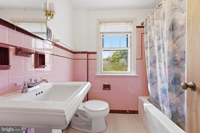 3202 ROUTE 212, Hellertown, PA 18055