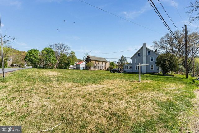 3202 ROUTE 212, Hellertown, PA 18055