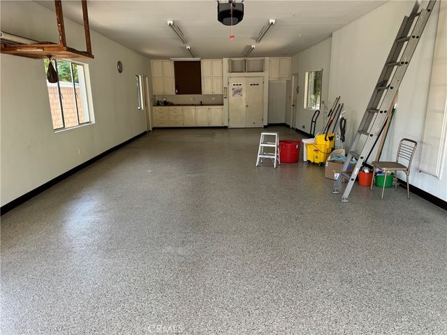 17410 Knapp Street, Northridge, CA 91325