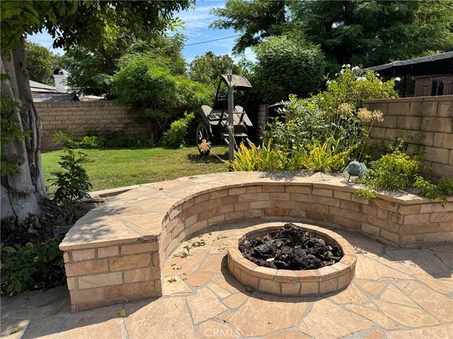 17410 Knapp Street, Northridge, CA 91325