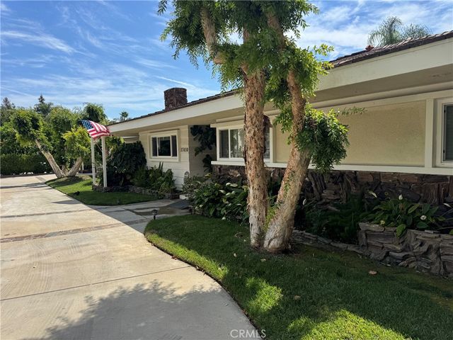 17410 Knapp Street, Northridge, CA 91325