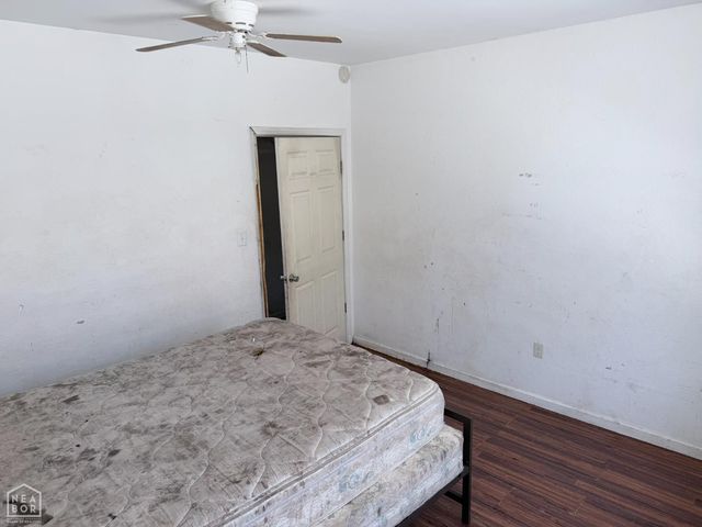 1012 W Huntington Avenue, Jonesboro, AR 72401