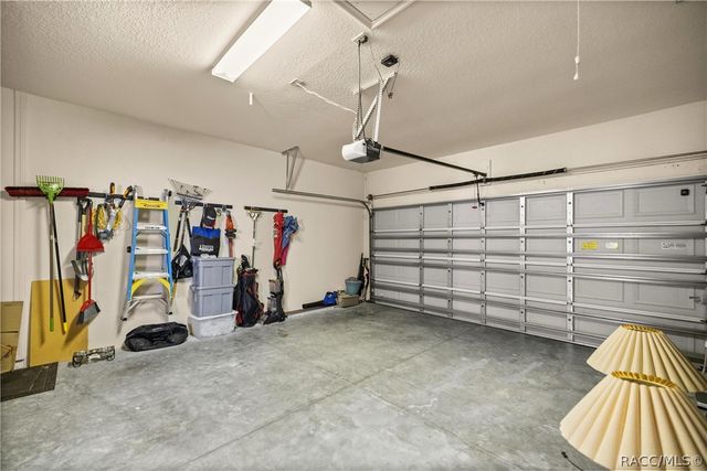 1323 W Skyview Crossing Drive, Hernando, FL 34442