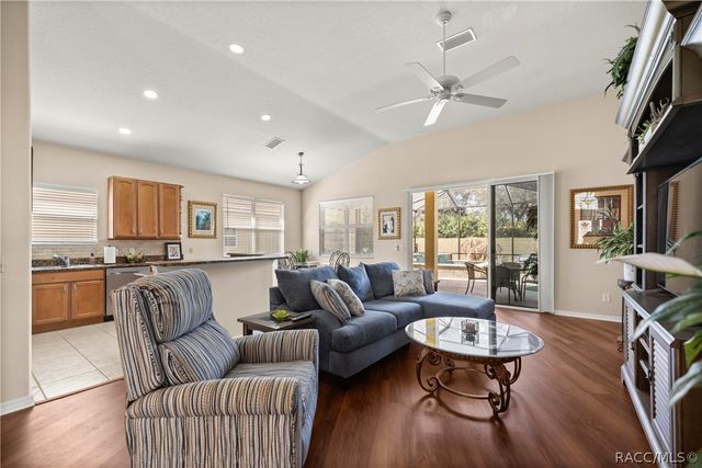 1323 W Skyview Crossing Drive, Hernando, FL 34442