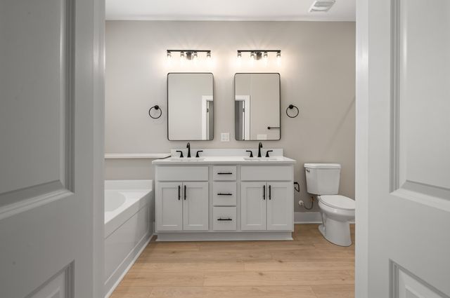 160 Westview Avenue, Valparaiso, FL 32580