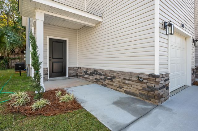 160 Westview Avenue, Valparaiso, FL 32580