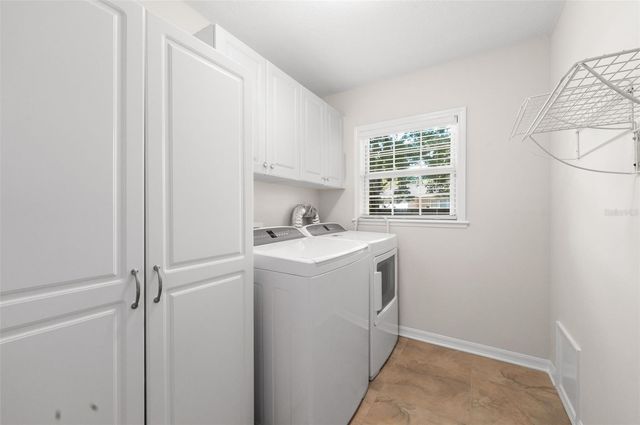 7418 WHITE OAKS ROAD, Alachua, FL 32615