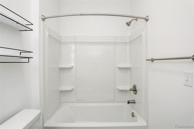 89 W Philadelphia Street 8, Detroit, MI 48202