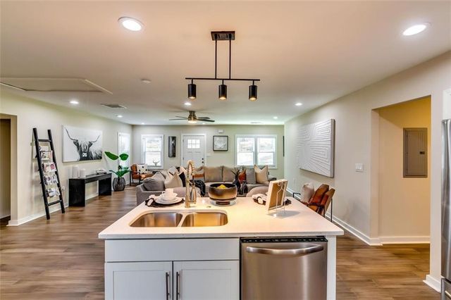 1271 Byewood SW Lane, Atlanta, GA 30310