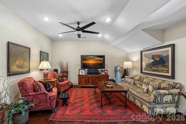 473 S Main Street, Davidson, NC 28036