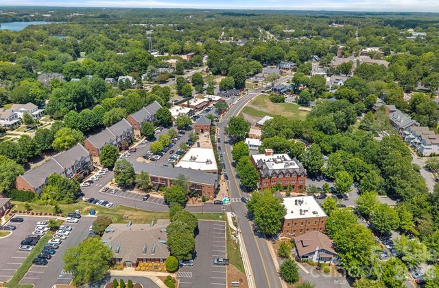 473 S Main Street, Davidson, NC 28036