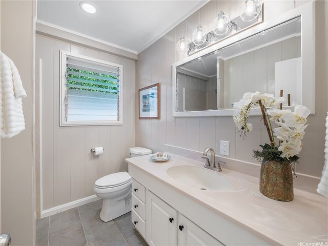 545 Ka Awakea Place, Kailua, HI 96734