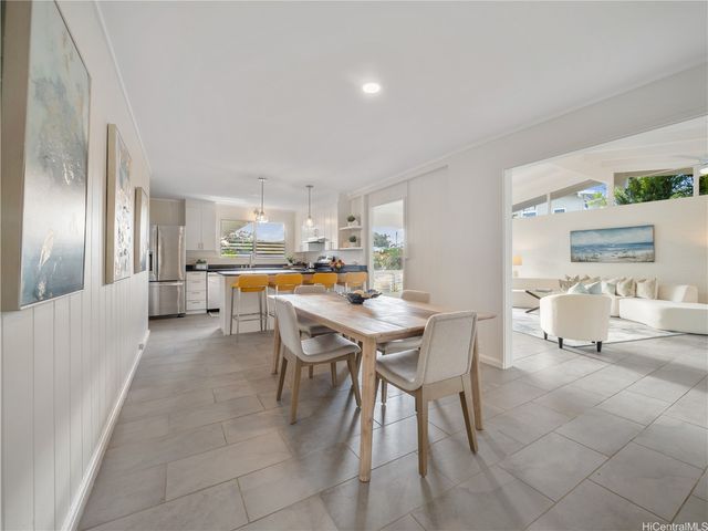 545 Ka Awakea Place, Kailua, HI 96734