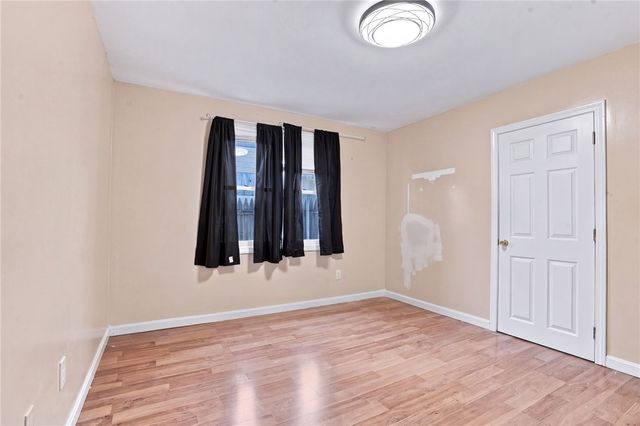 33 Huldah Street, Providence, RI 02909