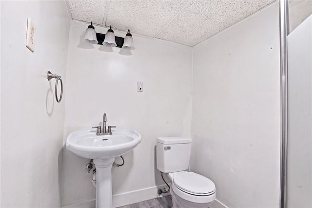 33 Huldah Street, Providence, RI 02909