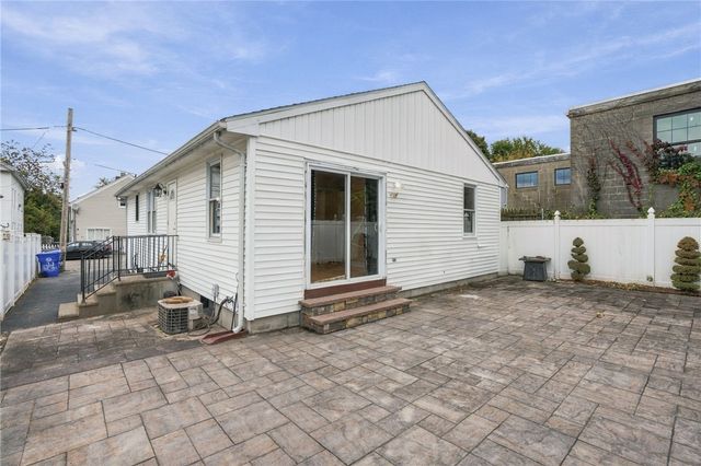 33 Huldah Street, Providence, RI 02909