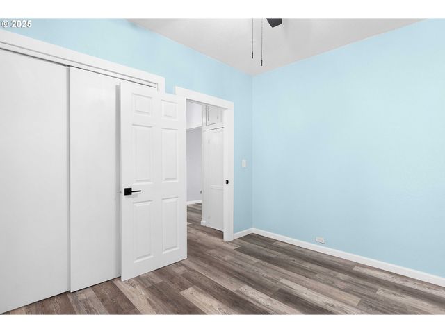 158 Se HOUCK Ave, Roseburg, OR 97470