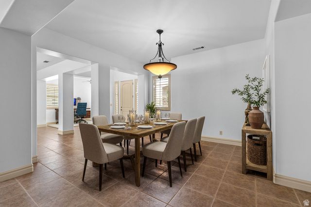 363 N LOST CREEK DR, St. George, UT 84770