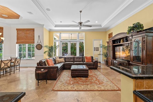 1232 Seaspray Avenue, Delray Beach, FL 33483