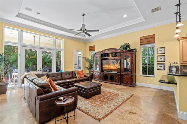 1232 Seaspray Avenue, Delray Beach, FL 33483