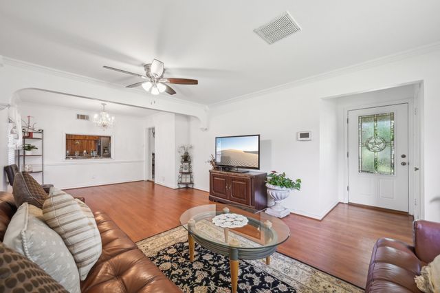 3209 Newcastle Drive, Dallas, TX 75220