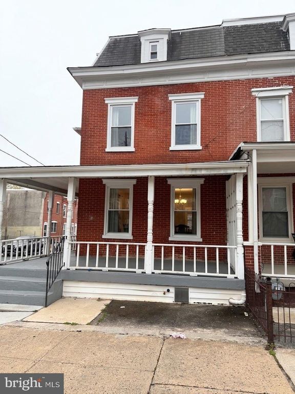 1010 N LOMBARD ST, Wilmington, DE 19801