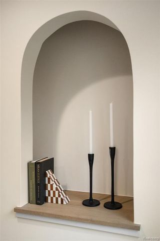 1752 Fischer Street, Detroit, MI 48214