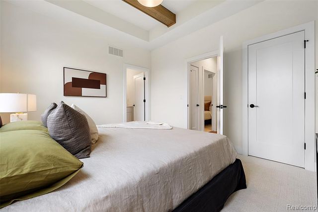 1752 Fischer Street, Detroit, MI 48214