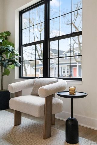 1752 Fischer Street, Detroit, MI 48214