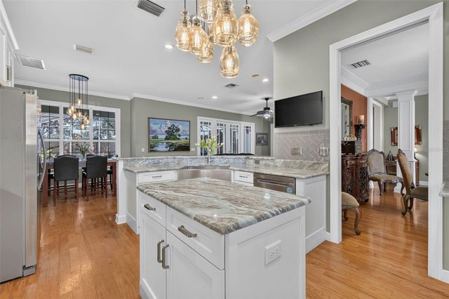 900 BRIGHTWATER CIRCLE, Maitland, FL 32751