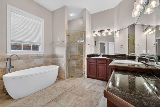 900 BRIGHTWATER CIRCLE, Maitland, FL 32751