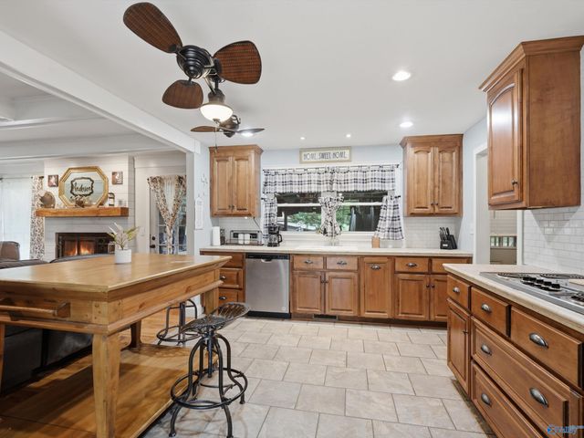 25360 Oak Grove Road, Athens, AL 35613