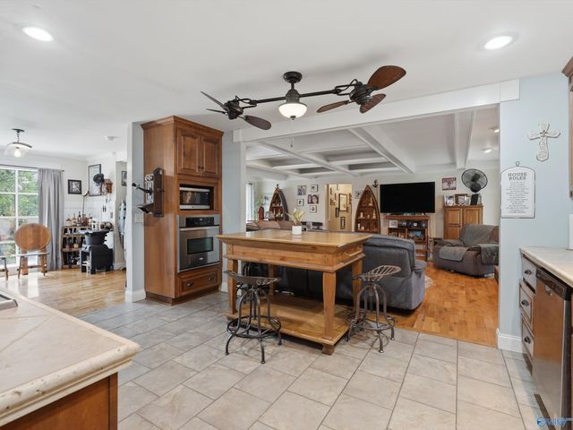 25360 Oak Grove Road, Athens, AL 35613