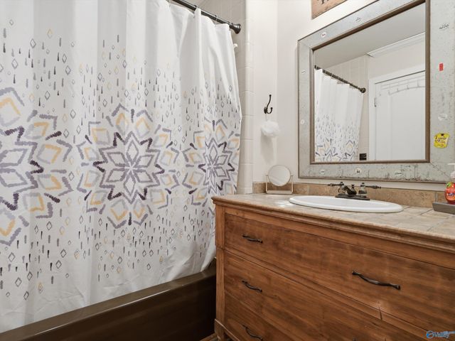 25360 Oak Grove Road, Athens, AL 35613