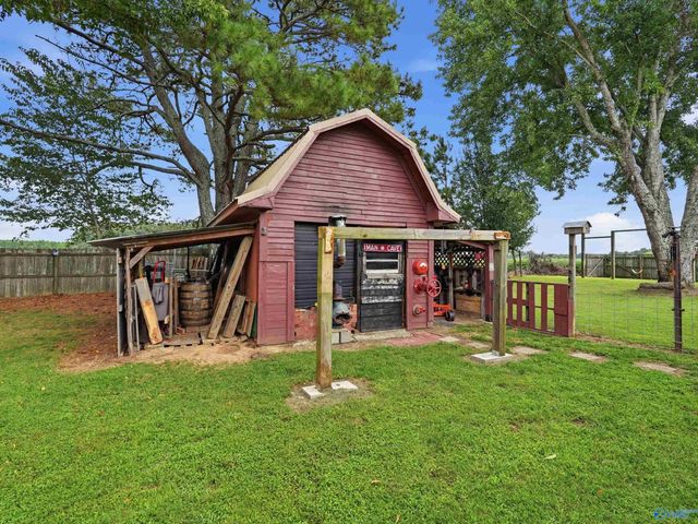 25360 Oak Grove Road, Athens, AL 35613