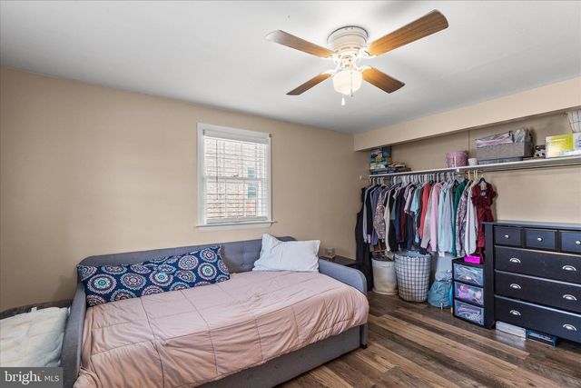 832 HARTMAN AVE, Hanover, PA 17331