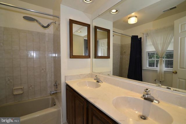 11620 HAVENNER RD, Fairfax Station, VA 22039
