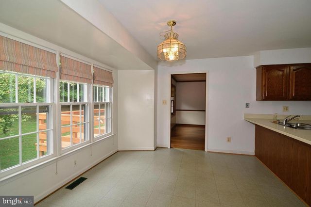 11620 HAVENNER RD, Fairfax Station, VA 22039
